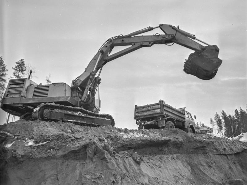 auto_1984_21_2e0ca2e4.jpg