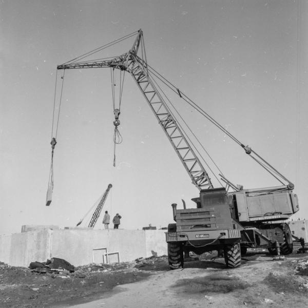 auto_1987_28_5ac1c1d4.jpg