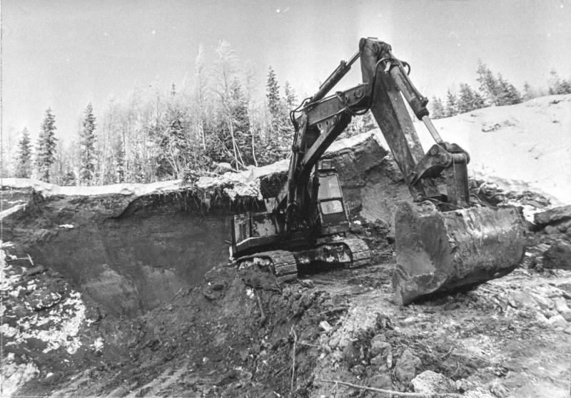 auto_1990_281_c6b15624.jpg