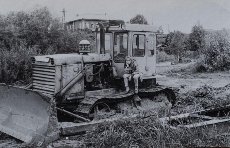 sergej-zinovev-s-dobrymi-vospominaniyami-iz-syktyvkara-1980-kh_large.jpg