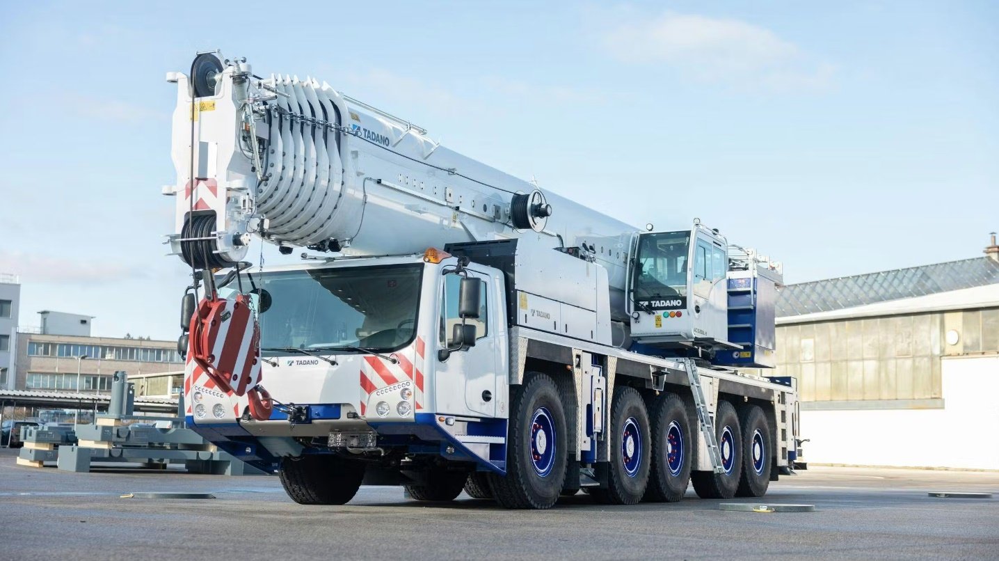 Подробнее о "Новый полноприводный кран Tadano AC 5.250L-2"