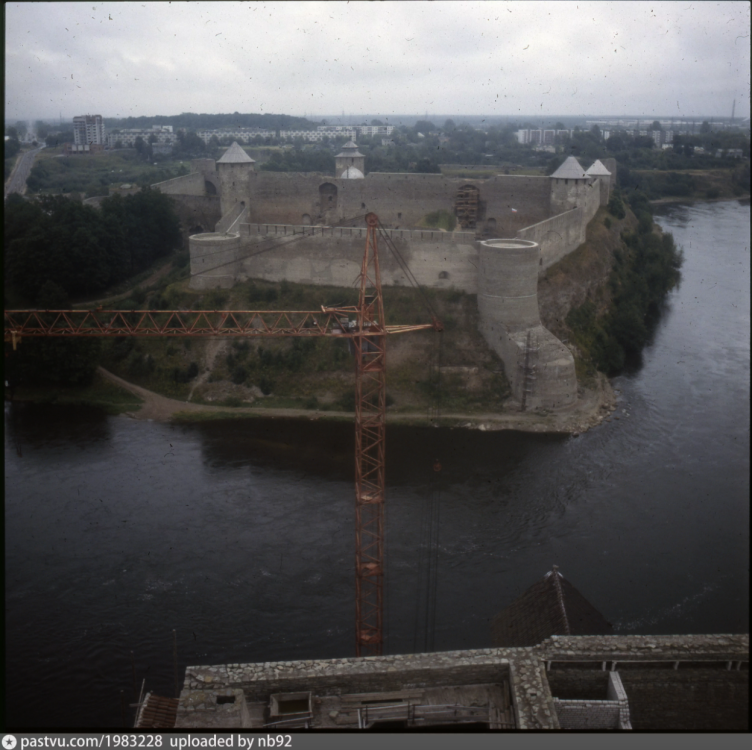Снимок экрана 2025-05-28 в 23.31.58.png