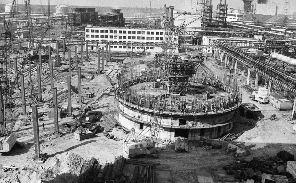 2042321 Новгородское производственное объединение _Азот_ имени 50-летия Великого Октября.jpg