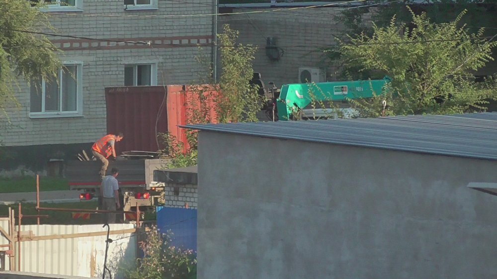 S1990013.JPG