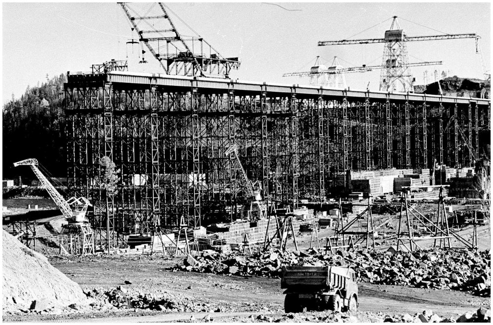 Ust-Ilimsk_history_2955.jpg